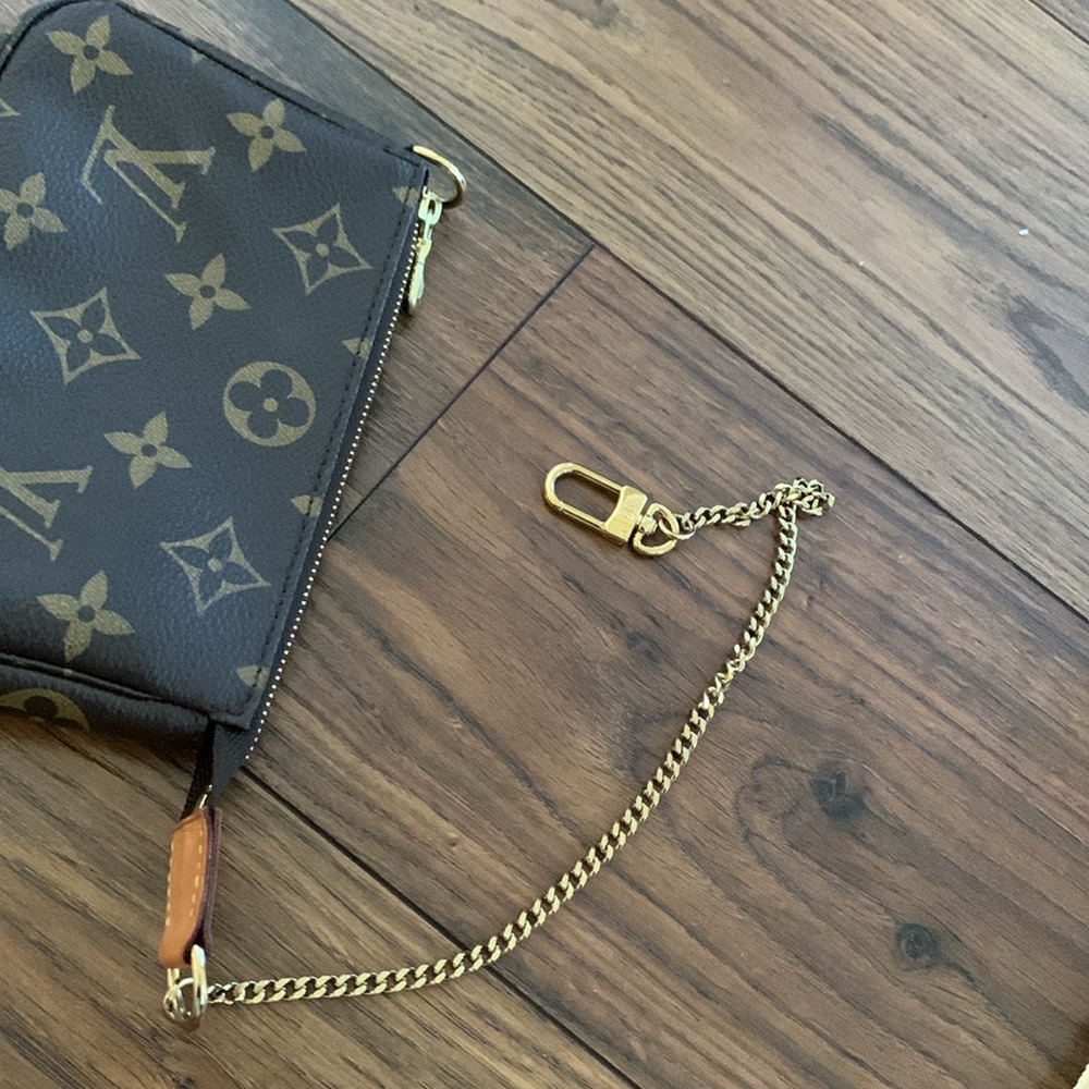 BNWT Louis Vuitton Mini Pochette - Picture 16 of 16